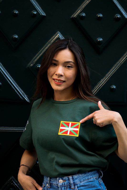 T-shirt drapeau Komorebi Basque 1