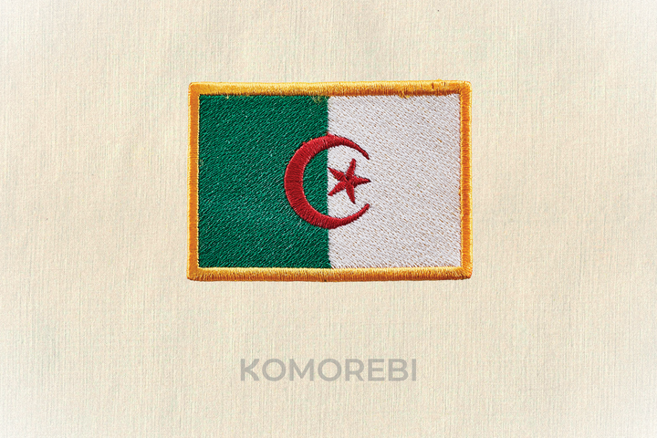Algérie - Drapeau Brodé
