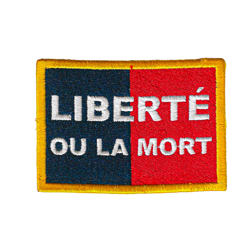 DRAPEAUX BRODÉS