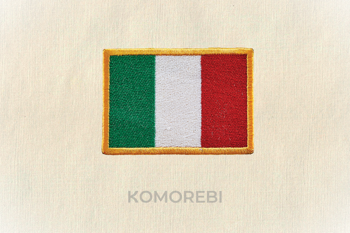 Italie - Drapeau Brodé