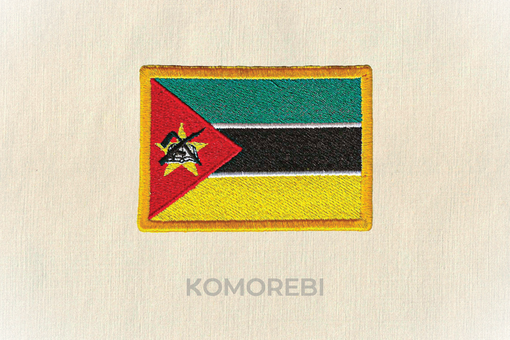 Mozambique - Drapeau Brodé