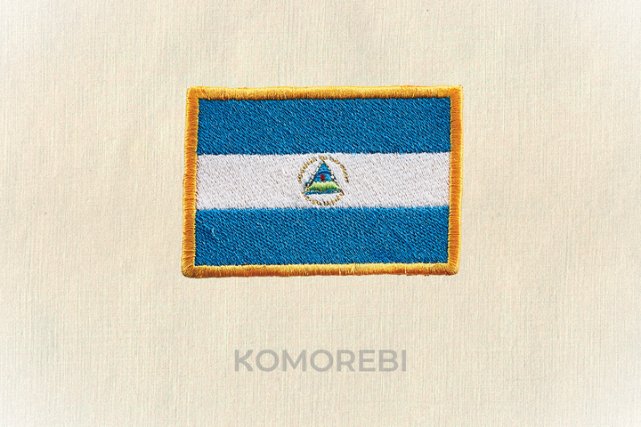 Nicaragua - Drapeau Brodé