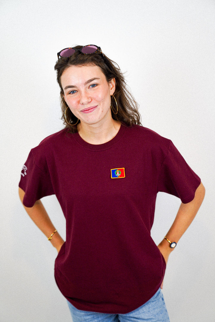 Paris • T-shirt mit Flagge