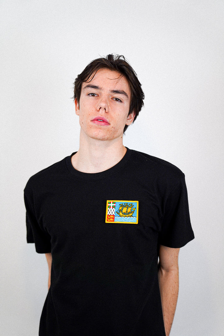 St. Pierre & Miquelon • T-Shirt mit Flagge
