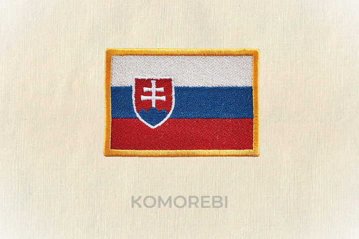 Slovaquie - Drapeau Brodé