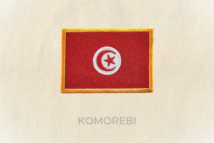 Tunisie - Drapeau Brodé