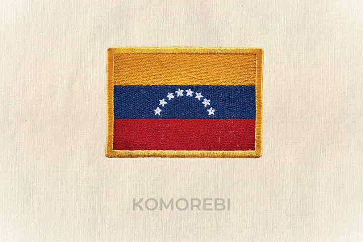 Drapeau brodé Venezuela — patch Komorebi, vue 2